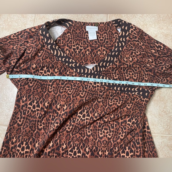 Soft Surroundings Leopard Print V-Neck Dress, Size 1X - Picture 4 of 7